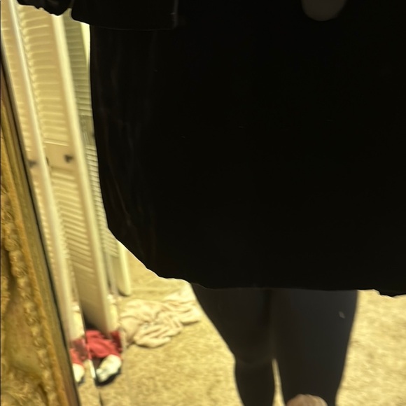 Bill Blass Black Velvet Women's smoking jacket with satin collar - Picture 3 of 7